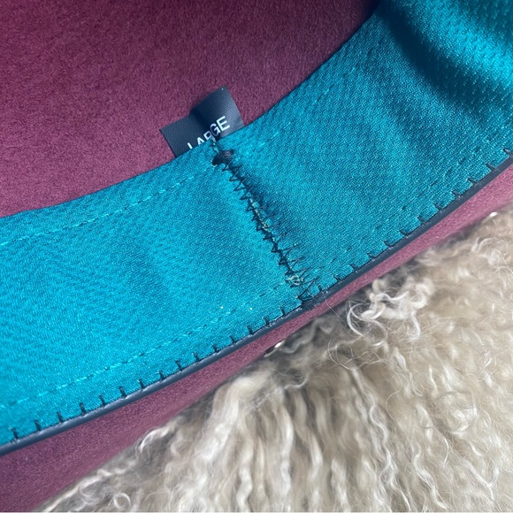 NWT Custom Designed Hat "Wildflowers and Wild Horses” - Picture 9 of 10